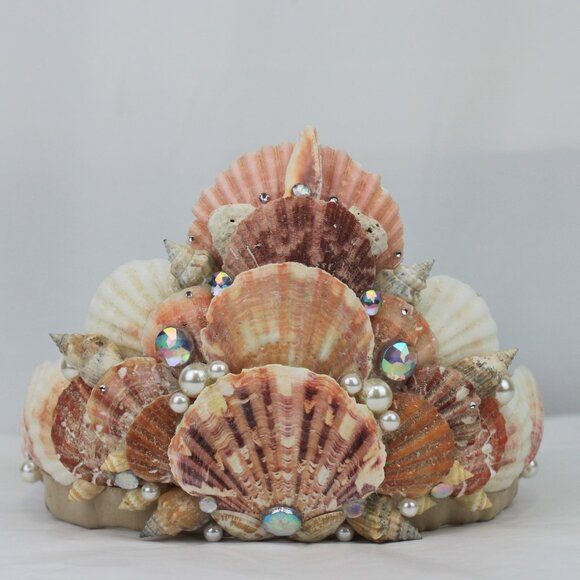 Mermaid Seashell Pearl Crown with Ties Handcrafted main image 4